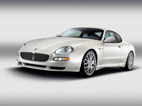 Biele Maserati